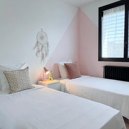 Lumiere - Confort, Spa, Piscine & Babyfoot Villa *